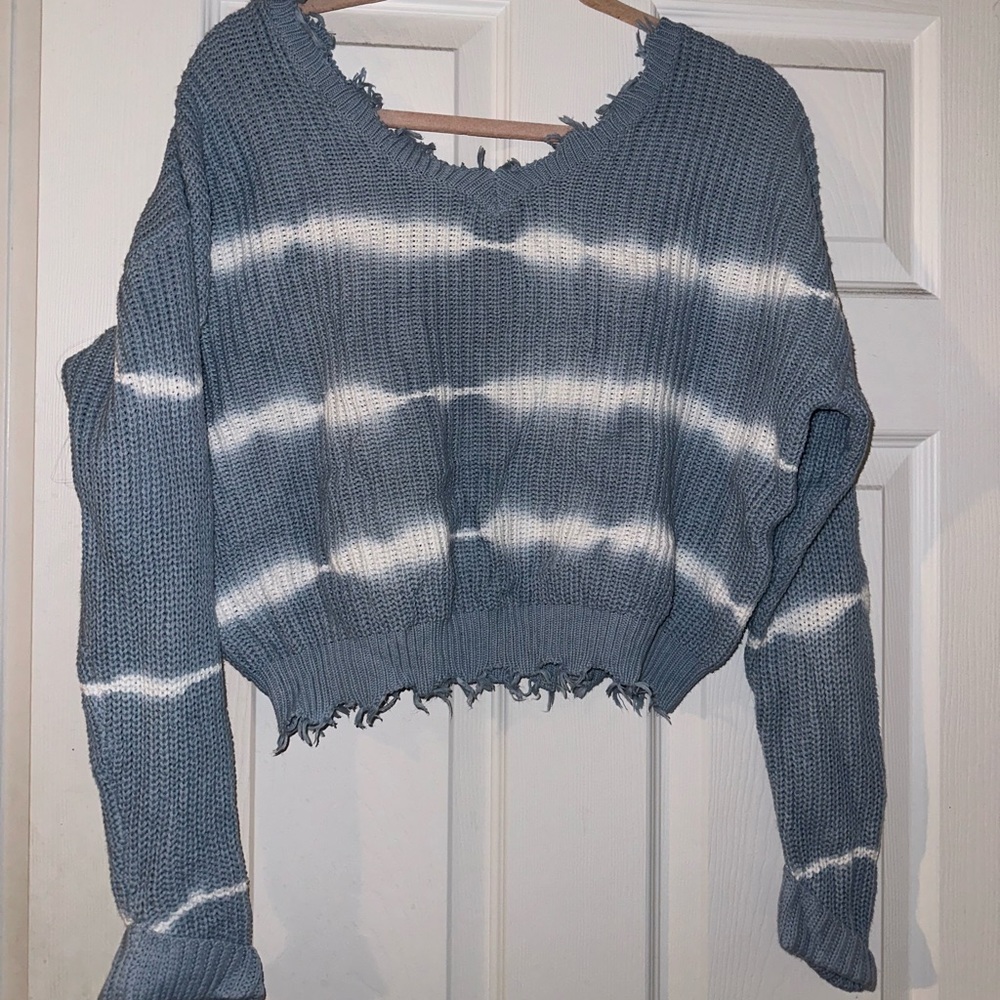 Jessica Simpson off the shoulder sweater
